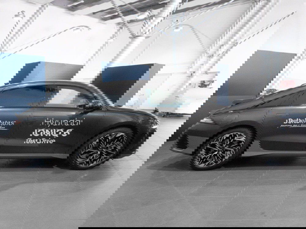 Hyundai Ioniq 6 usata a Macerata (6)