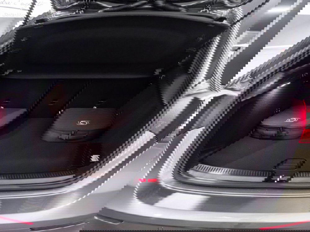 Mercedes-Benz Classe A nuova a Macerata (8)