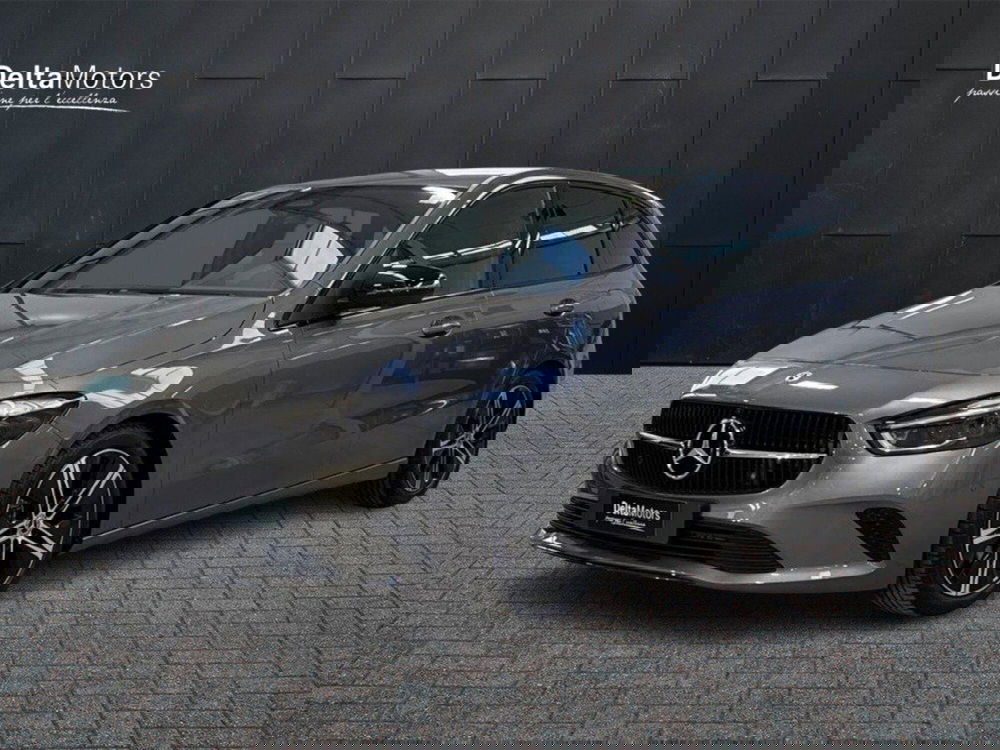 Mercedes-Benz Classe B nuova a Macerata