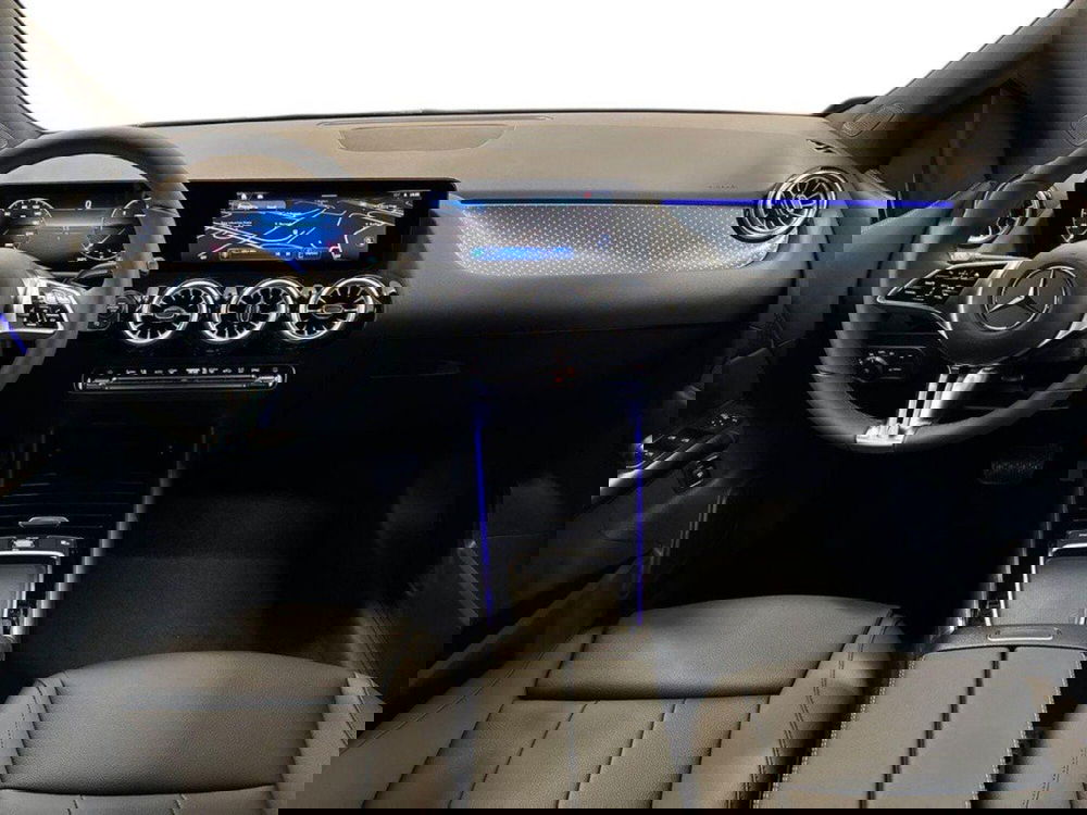 Mercedes-Benz Classe B nuova a Macerata (10)