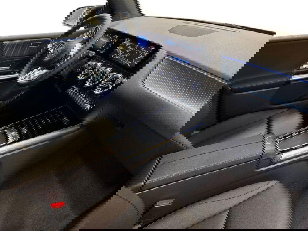 Mercedes-Benz Classe B nuova a Macerata (12)