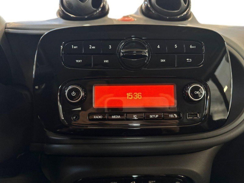 smart Fortwo usata a Rimini (15)