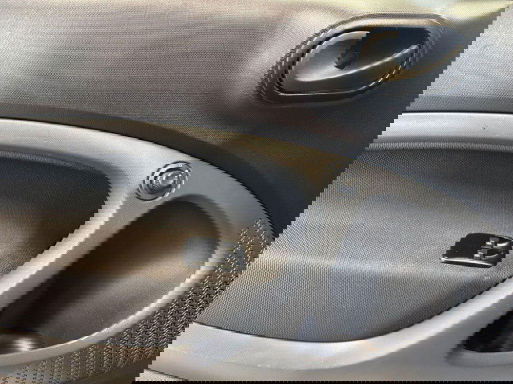 smart Fortwo usata a Rimini (17)