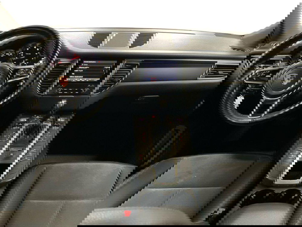 Porsche Macan usata a Macerata (10)