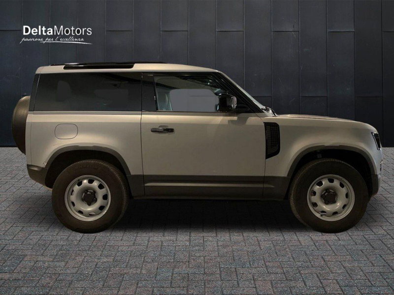 Land Rover Defender usata a Macerata (5)