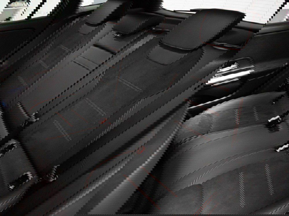 Mercedes-Benz EQA nuova a Macerata (11)