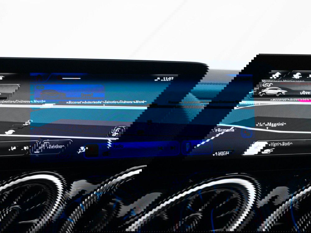 Mercedes-Benz EQA nuova a Macerata (16)