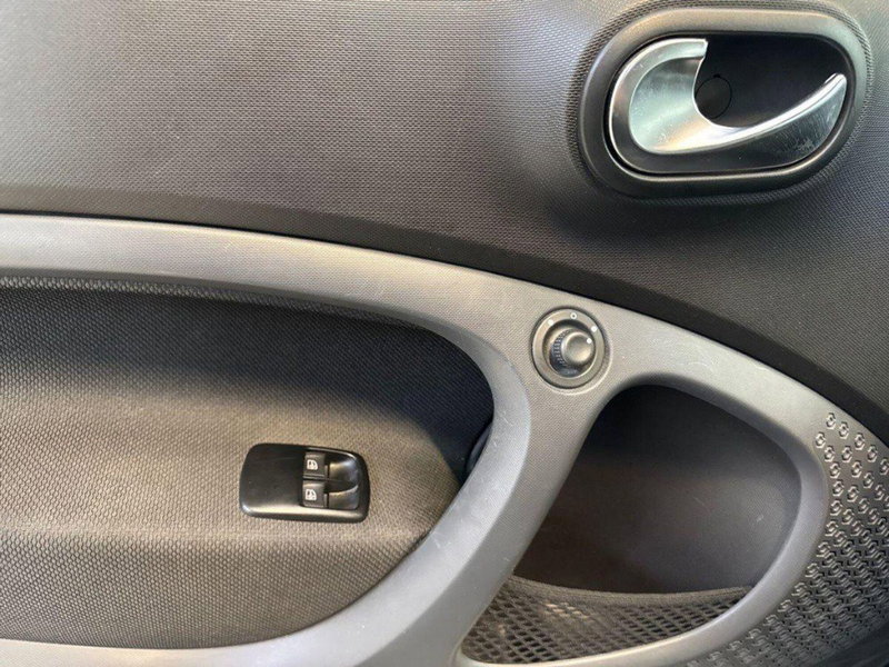 smart Fortwo usata a Rimini (17)