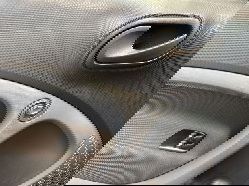 smart Fortwo usata a Rimini (17)