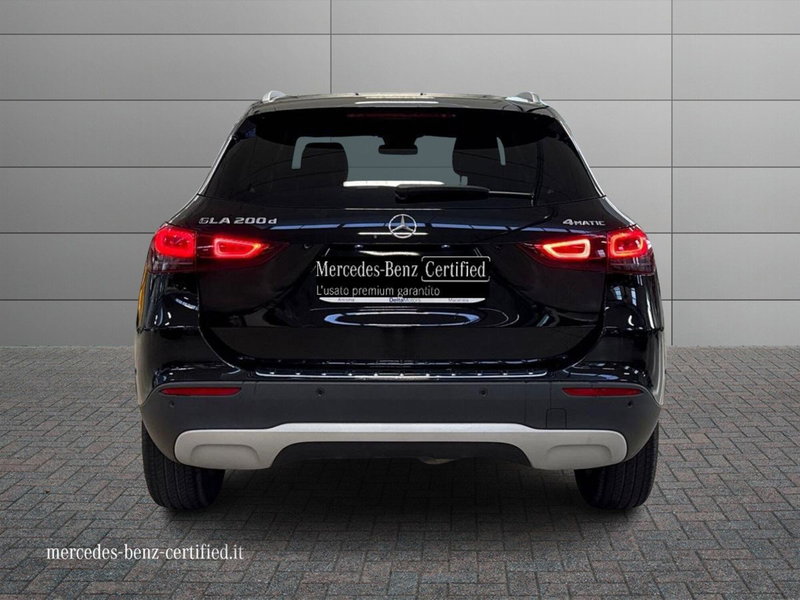 Mercedes-Benz GLA SUV usata a Macerata (4)