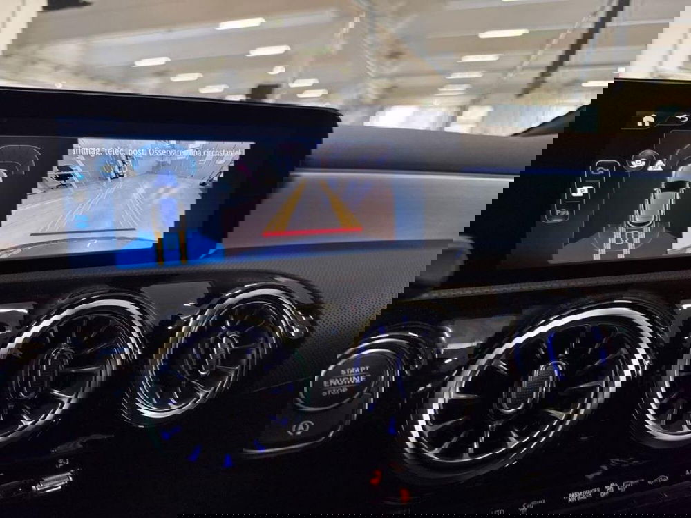 Mercedes-Benz Classe A Sedan nuova a Rimini (18)