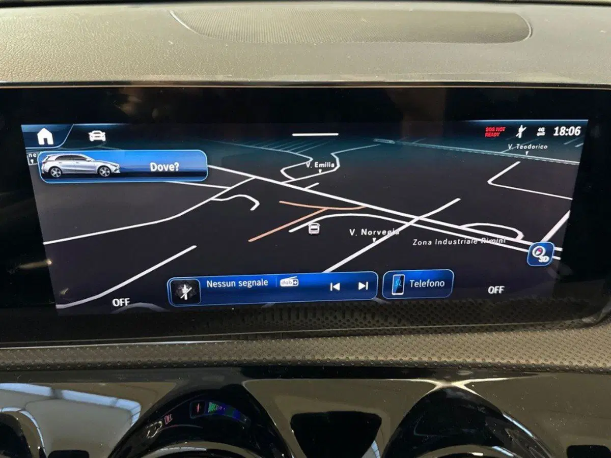 Mercedes-Benz Classe A Sedan nuova a Rimini (15)