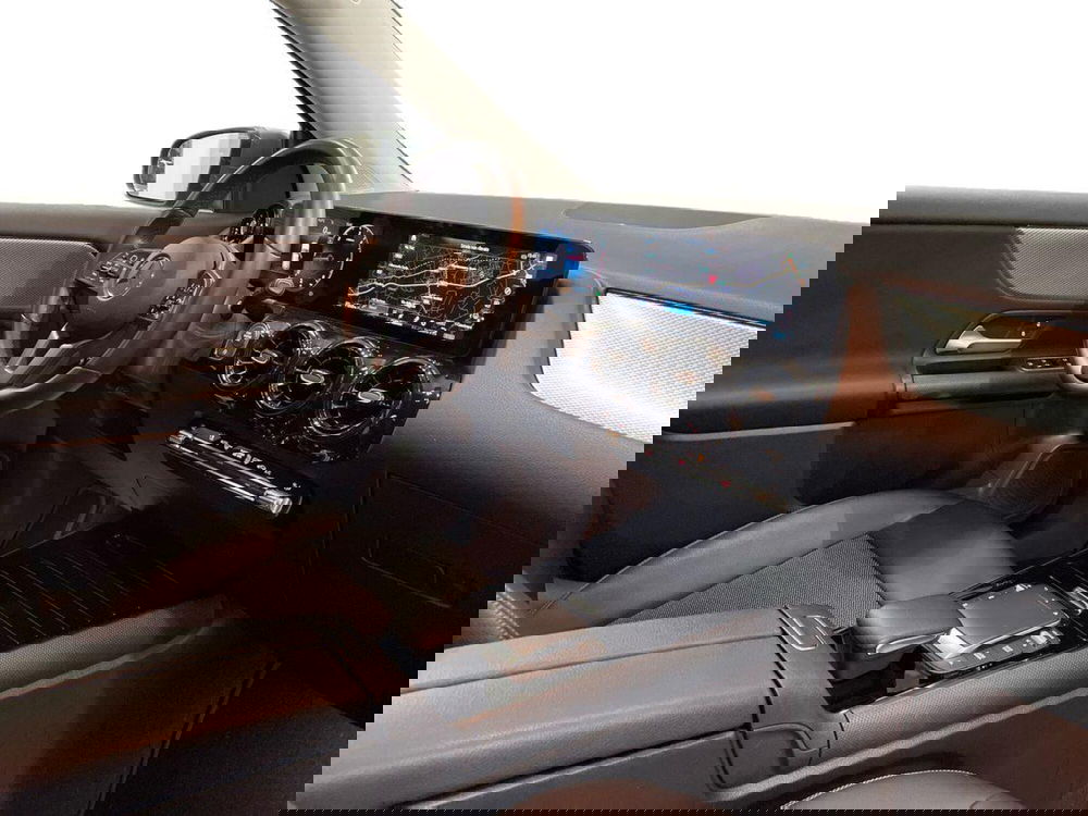 Mercedes-Benz GLA SUV usata a Macerata (12)