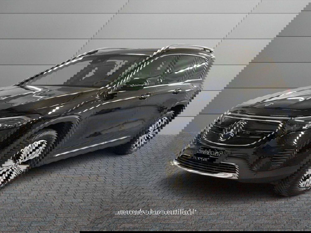 Mercedes-Benz EQB usata a Macerata