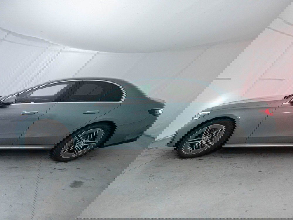 Mercedes-Benz Classe E nuova a Rimini (5)