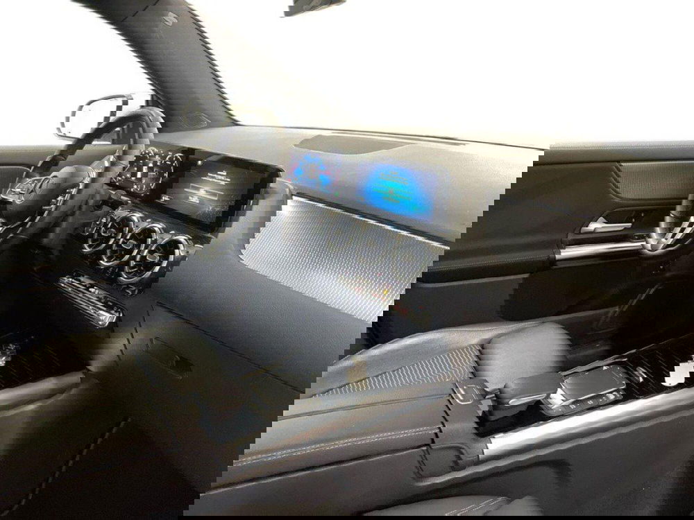 Mercedes-Benz GLA SUV usata a Macerata (12)