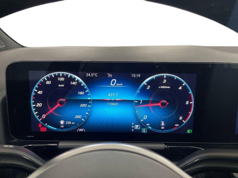 Mercedes-Benz GLA SUV usata a Macerata (9)