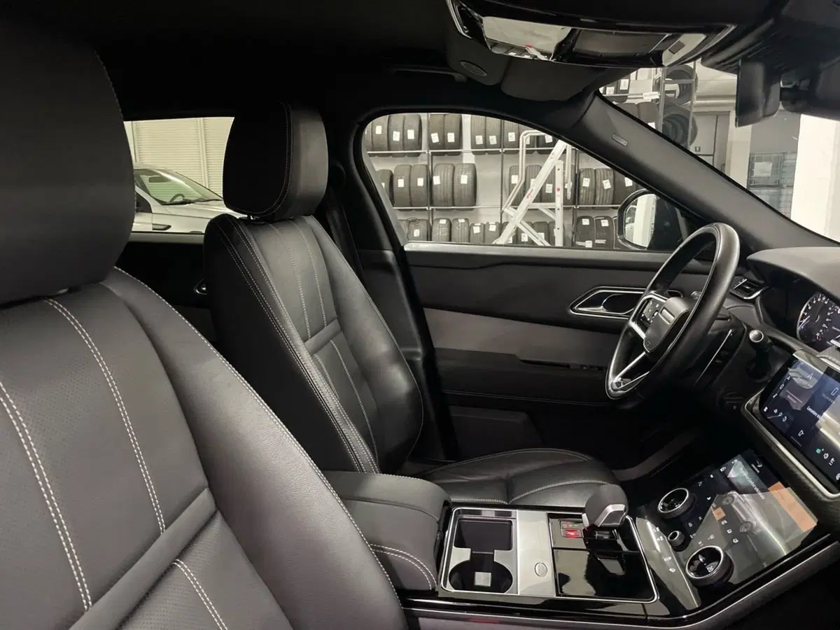 Land Rover Range Rover Velar usata a Macerata (14)