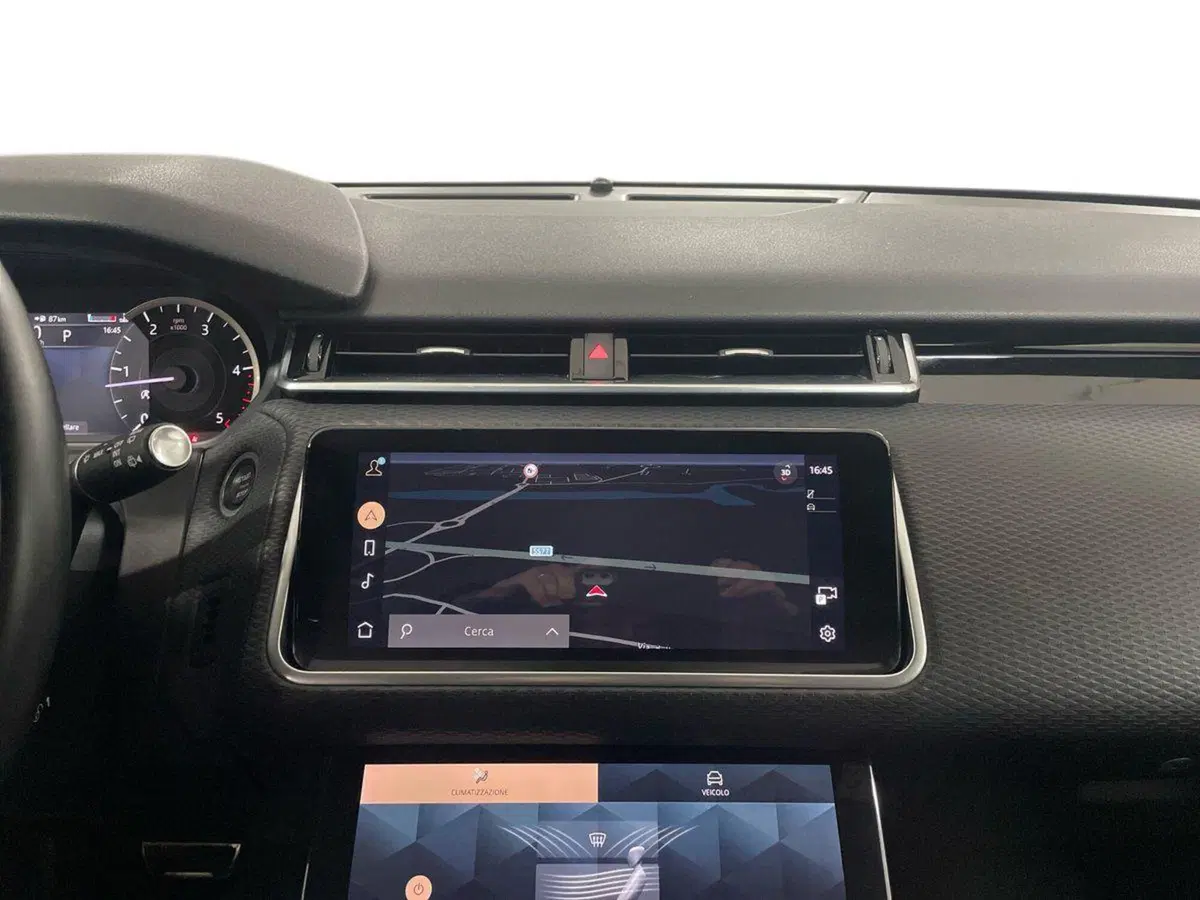 Land Rover Range Rover Velar usata a Macerata (15)