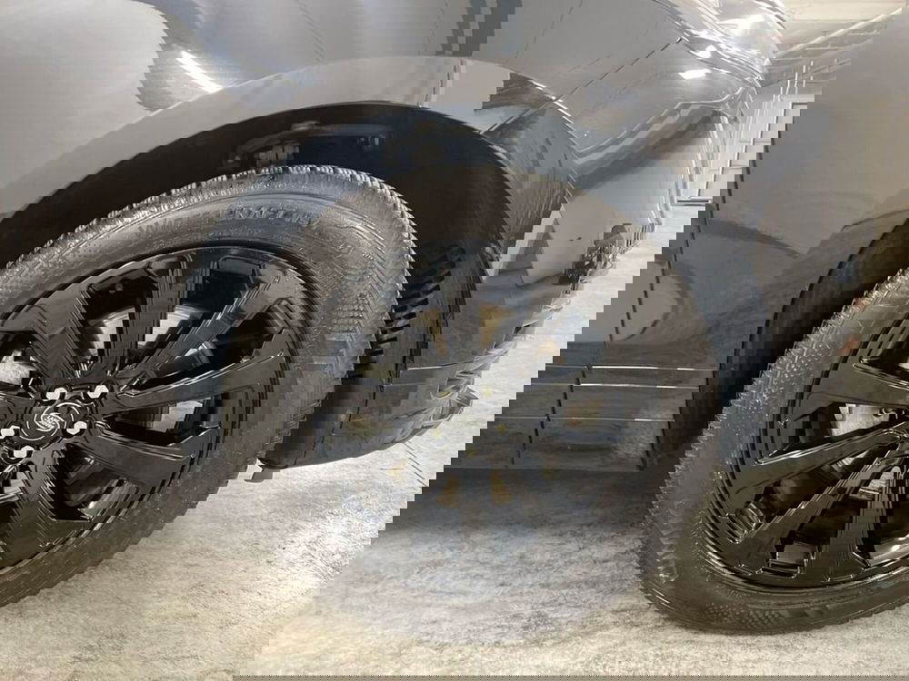 Land Rover Range Rover Velar usata a Macerata (8)