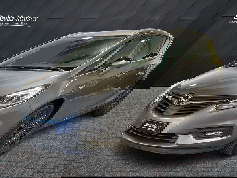 Opel Zafira usata a Macerata