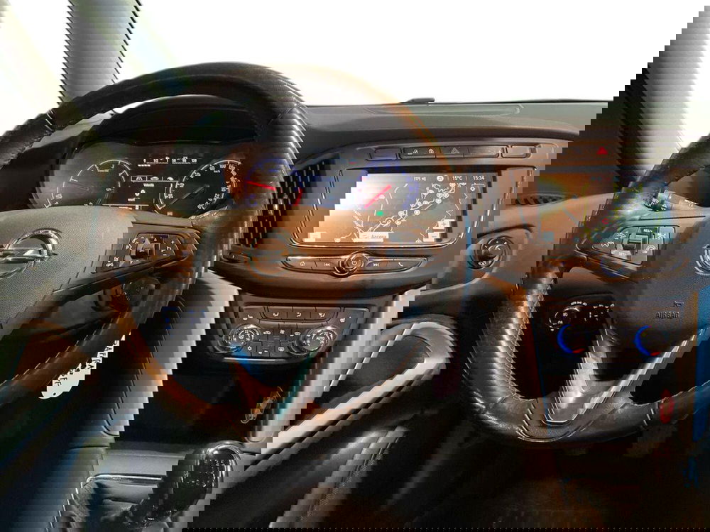 Opel Zafira usata a Macerata (11)