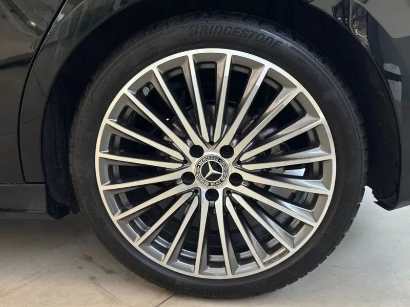 Mercedes-Benz Classe A Sedan nuova a Macerata (8)
