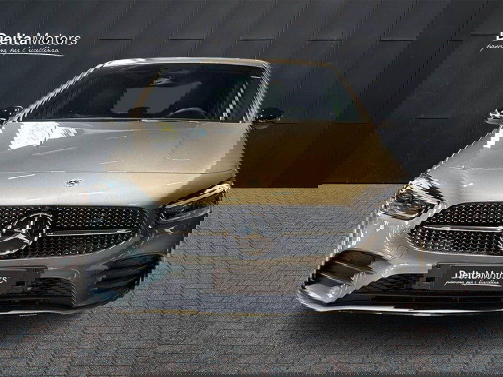 Mercedes-Benz Classe B nuova a Macerata (6)