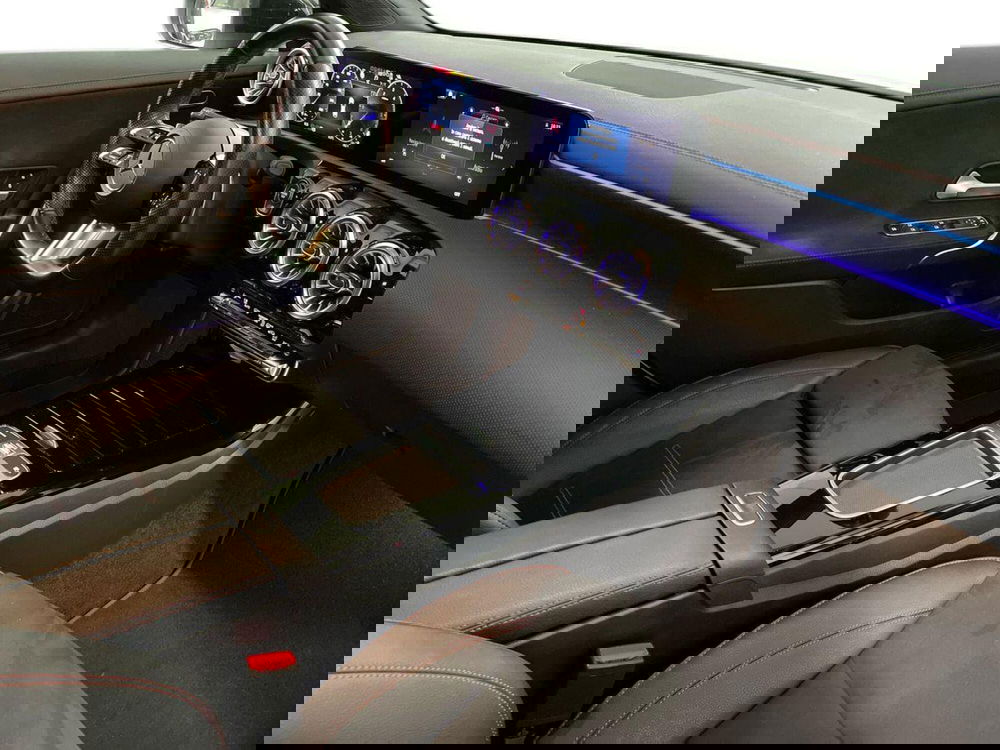 Mercedes-Benz CLA Shooting Brake usata a Macerata (12)