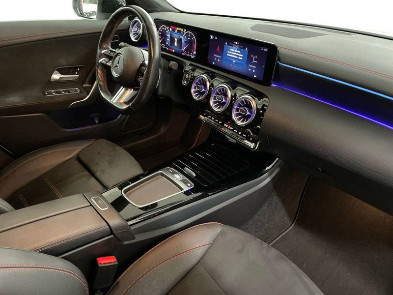 Mercedes-Benz CLA Shooting Brake usata a Macerata (12)