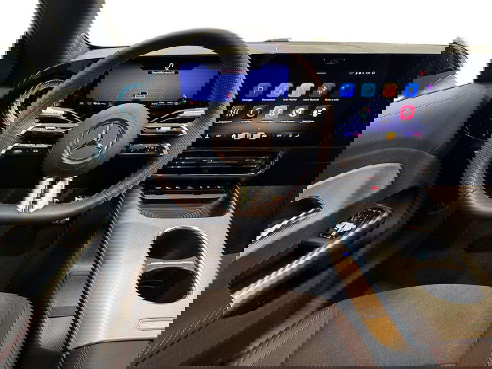 Mercedes-Benz CLA EQ nuova a Macerata (11)