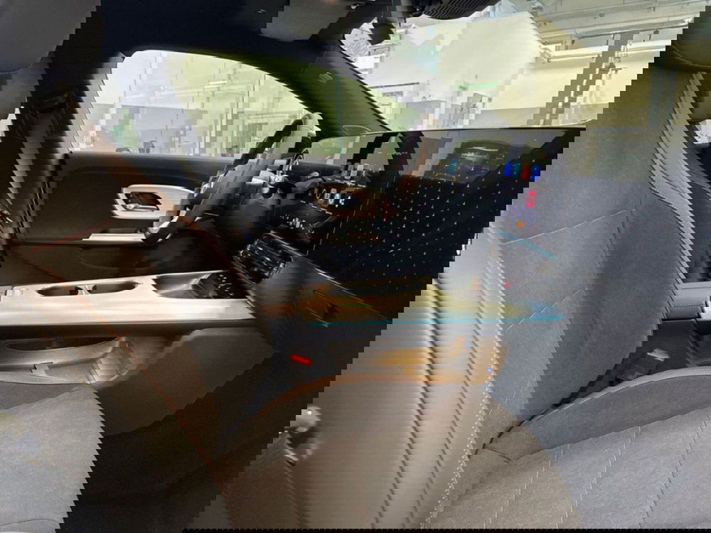 Mercedes-Benz CLA EQ nuova a Macerata (14)