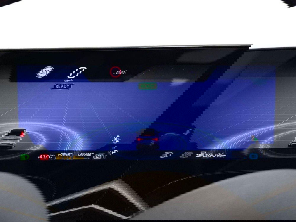 Mercedes-Benz CLA EQ nuova a Macerata (9)