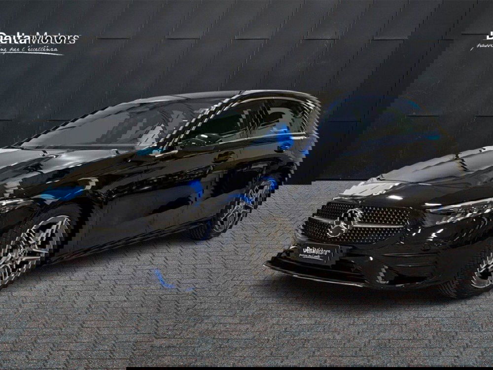 Mercedes-Benz Classe A Sedan nuova a Macerata