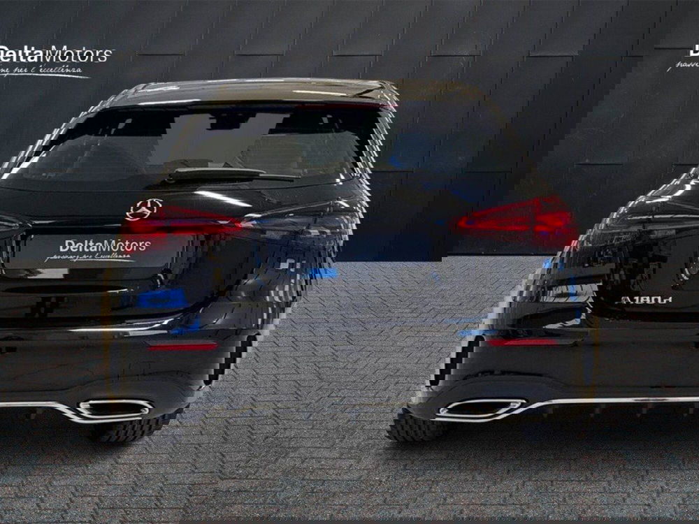 Mercedes-Benz Classe A Sedan nuova a Macerata (4)