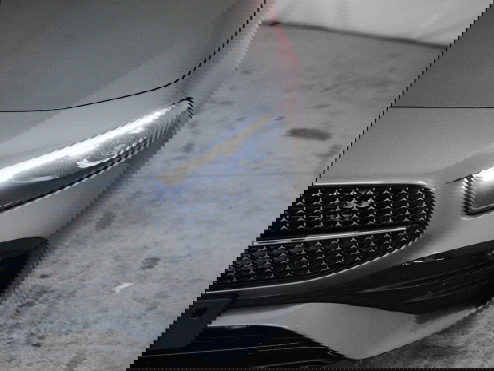 Mercedes-Benz Classe A Sedan nuova a Macerata (6)