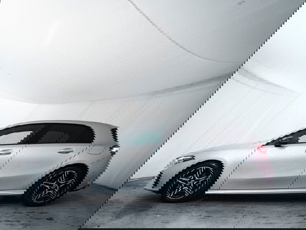 Mercedes-Benz Classe A Sedan nuova a Macerata (2)