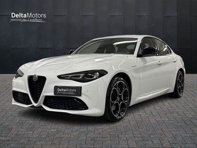 Alfa Romeo Giulia 2.2 t Veloce Q4 210cv auto del 2023 usata a Montecosaro