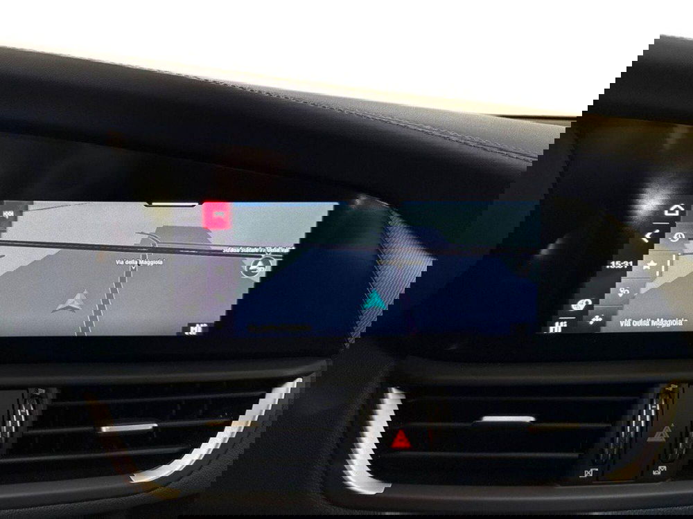 Alfa Romeo Giulia usata a Macerata (15)