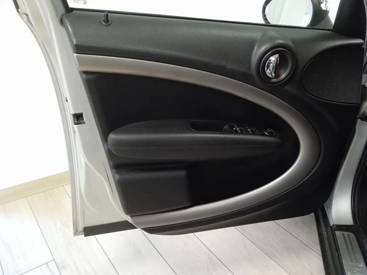 MINI Mini Countryman usata a Torino (10)