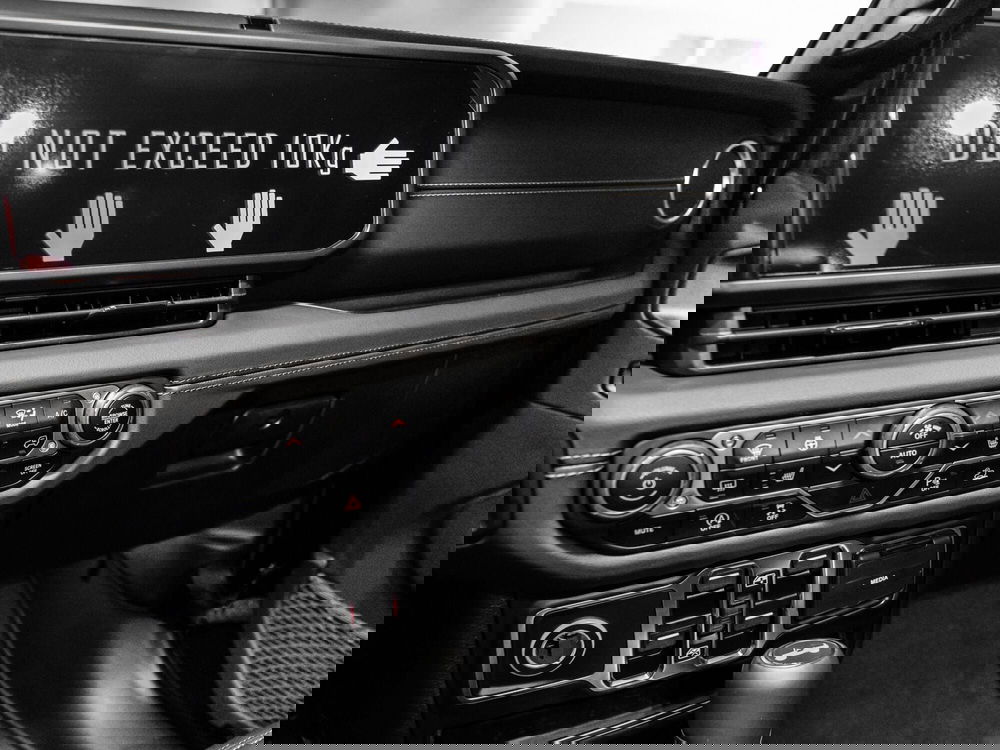 Jeep Wrangler Unlimited nuova a Prato (5)