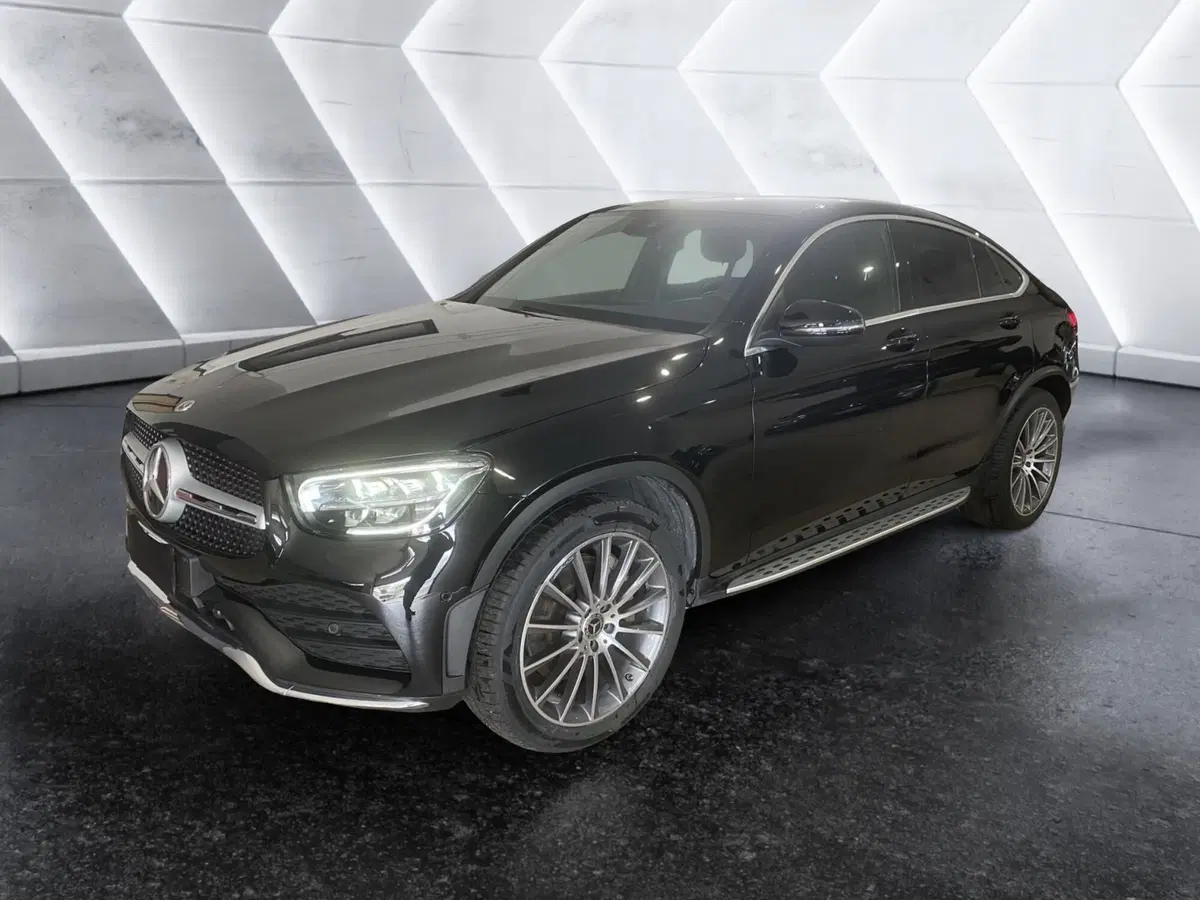 Mercedes-Benz GLC Coupé usata a Napoli (9)