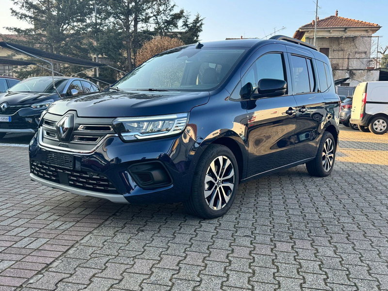 Renault Kangoo nuova a Pavia (17)