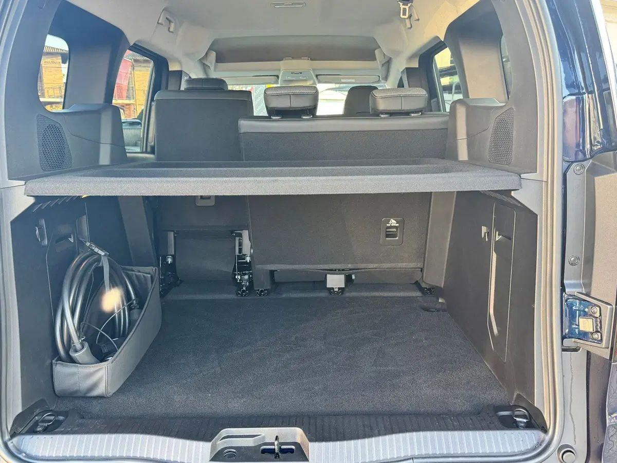 Renault Kangoo nuova a Pavia (9)