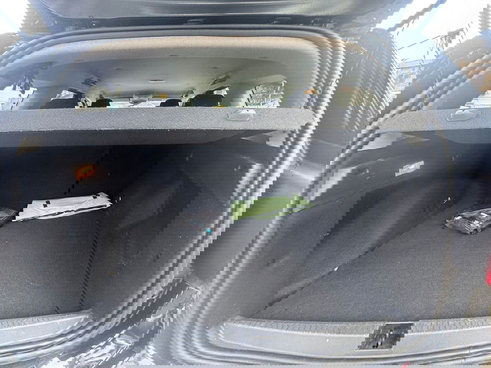 Dacia Duster usata a Pavia (9)