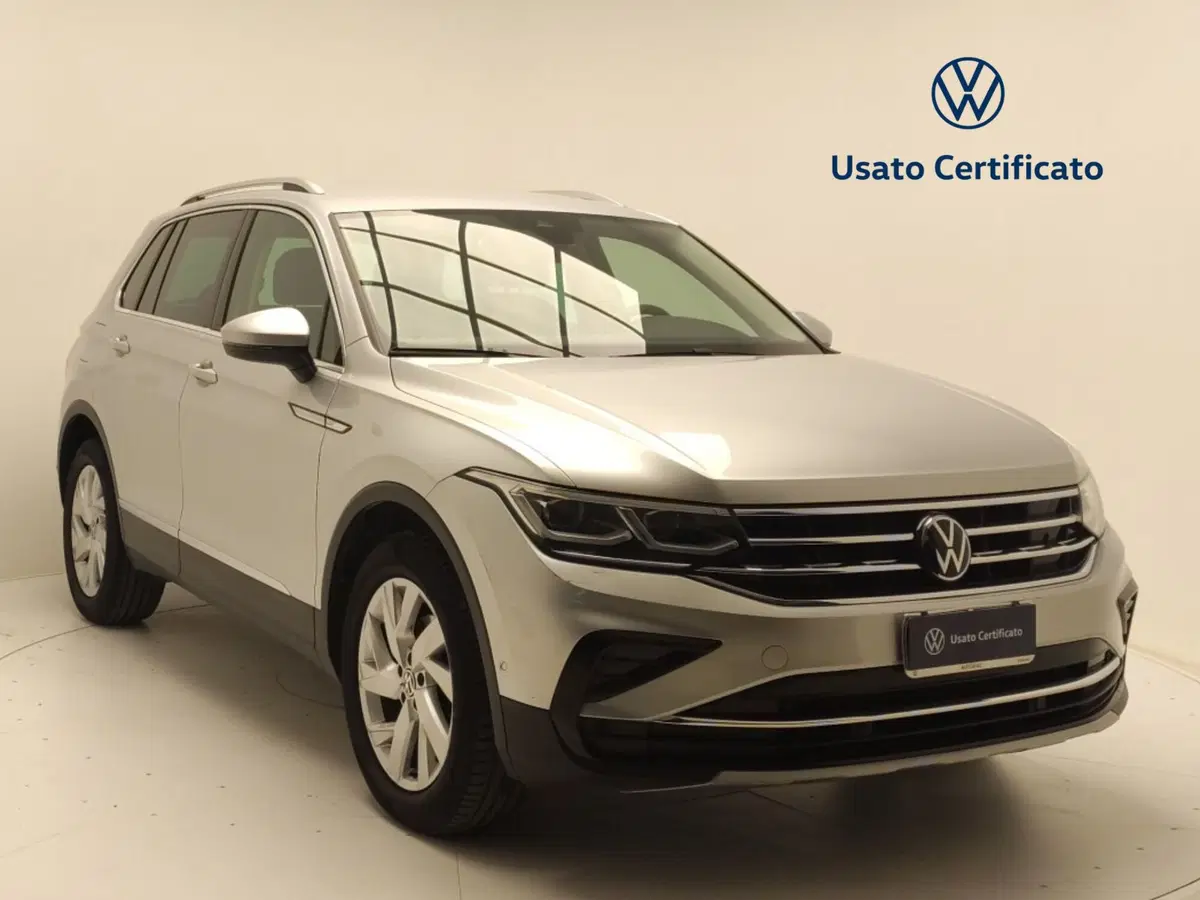 Volkswagen Tiguan usata a Avellino