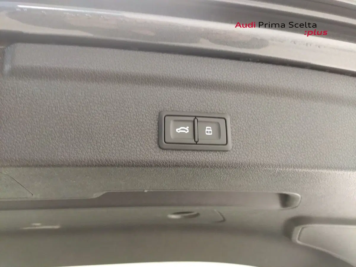 Audi RS Q3 Sportback usata a Avellino (15)