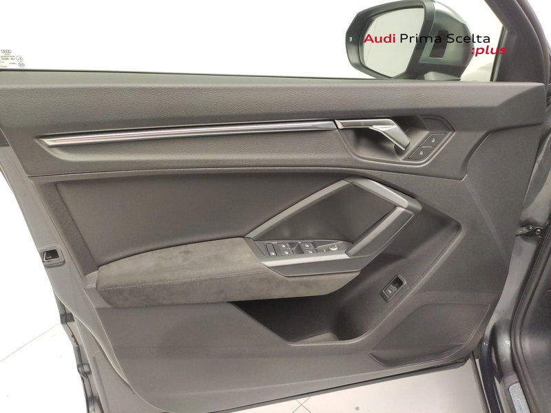 Audi RS Q3 Sportback usata a Avellino (16)