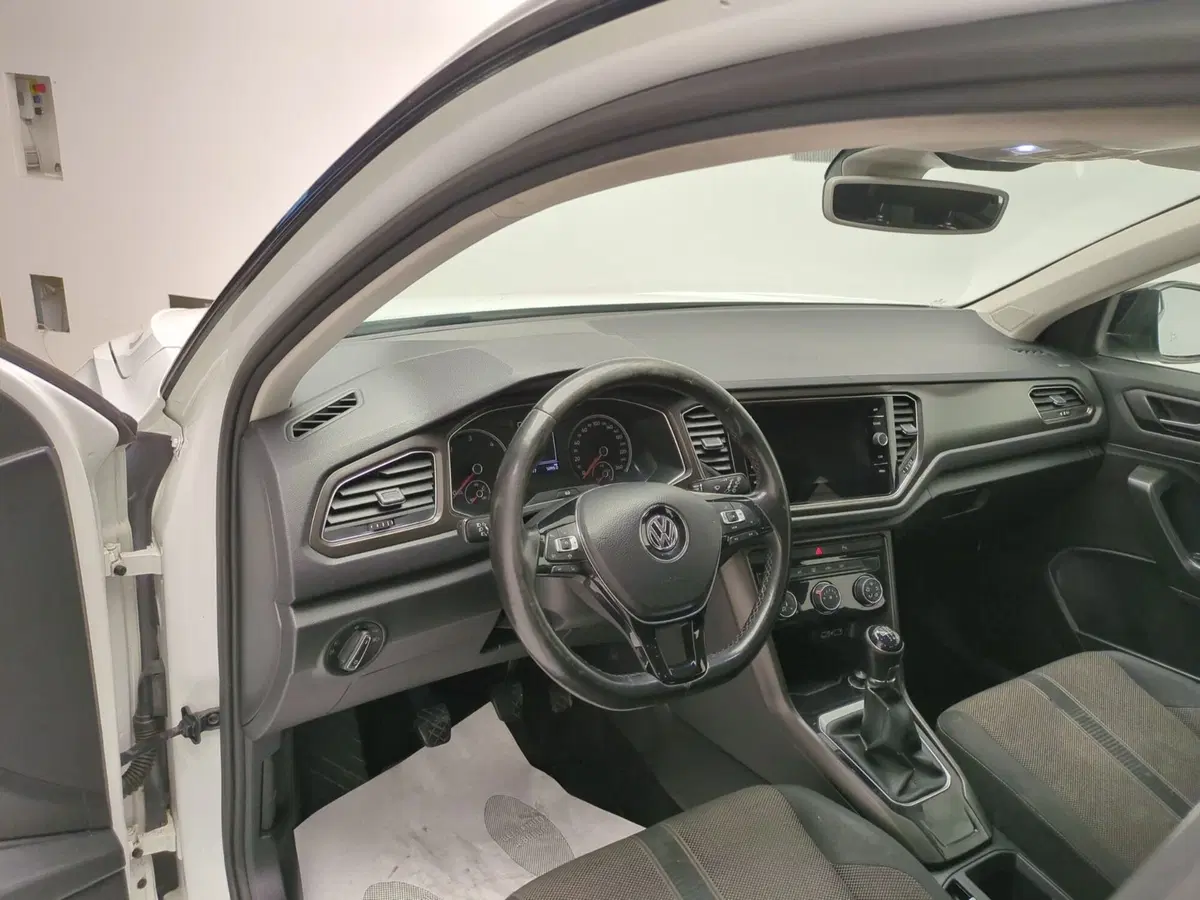 Volkswagen T-Roc usata a Avellino (14)