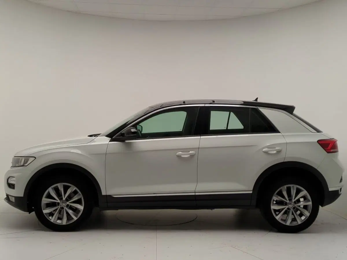 Volkswagen T-Roc usata a Avellino (4)